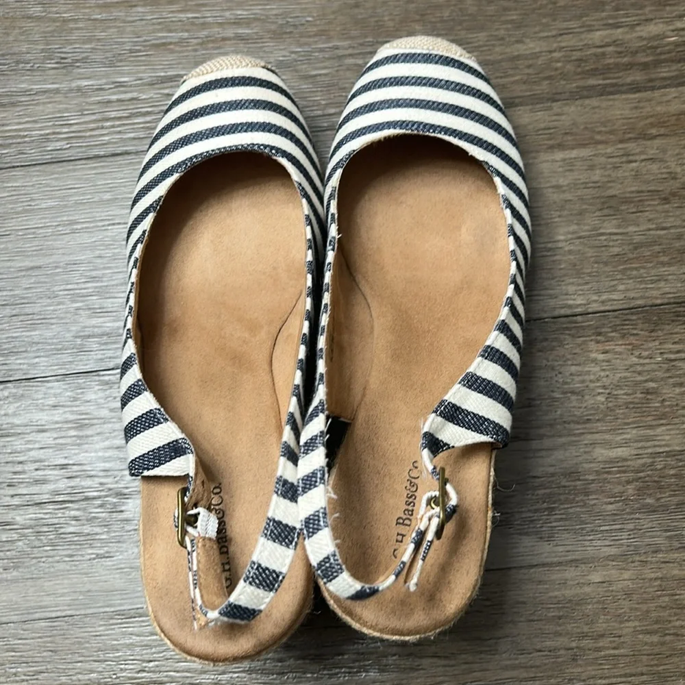 G.H. Bass Women's‎ Emilie Navy/White Stripe Espadrilles Rope Wedge closed toe 11